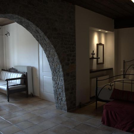 Αργουλιάς Aparthotel Dzermiádo Kültér fotó